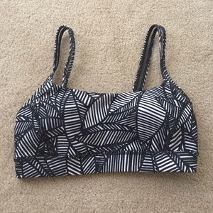 lululemon sports bra