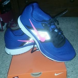 Nike Air Pegasus+ 30