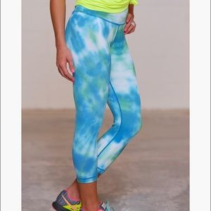 Cropped workout pants