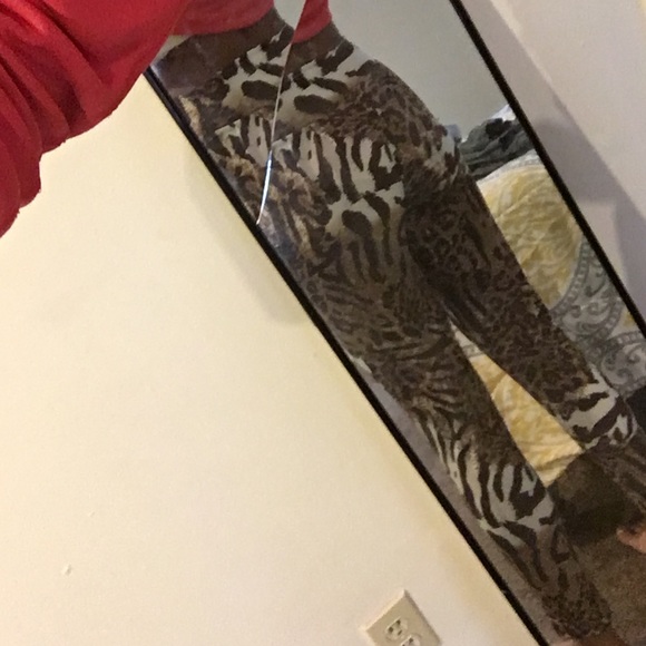 Leopard pants - Picture 3 of 4