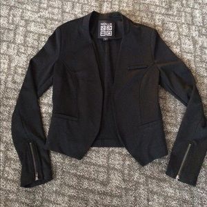 Nollie black blazer from Pacsun