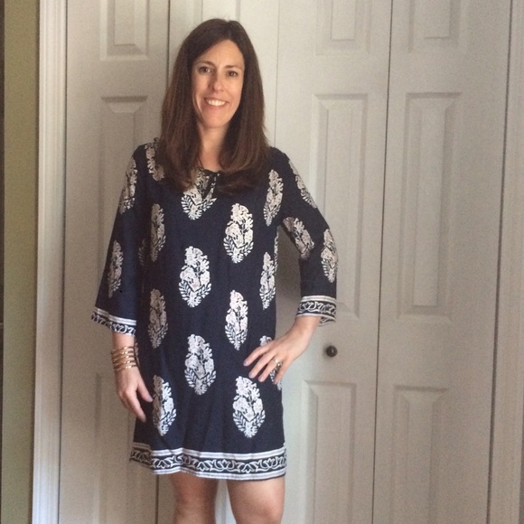 Floral Navy Tunic Dress - Picture 4 of 4