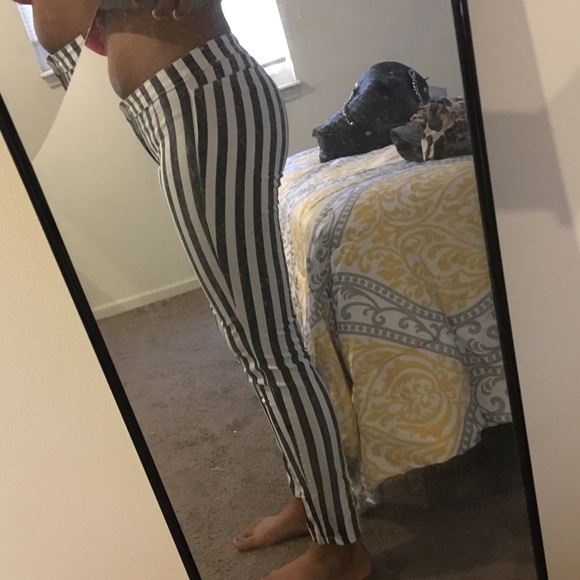 Pants - Picture 2 of 4
