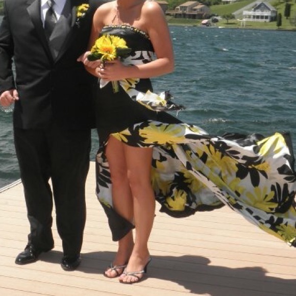 Prom Dress - Picture 2 of 2