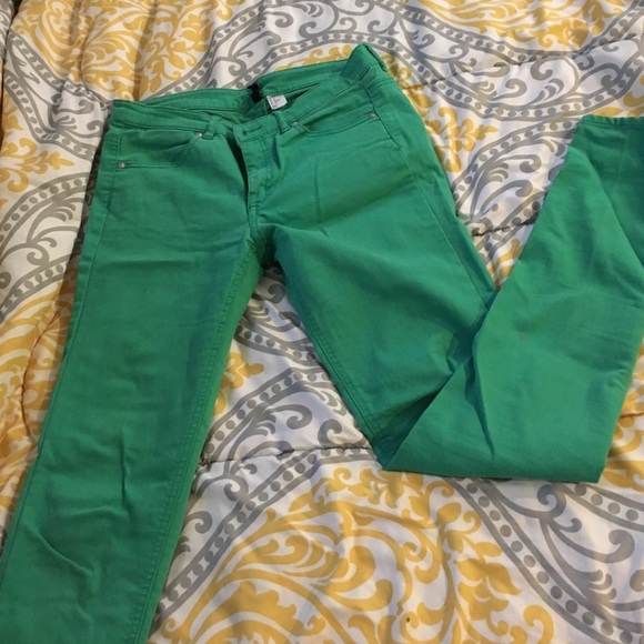 Pants - Picture 2 of 3