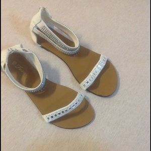 White Diamond zipper sandals