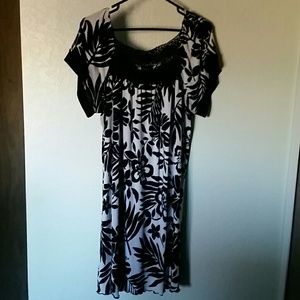 Enforces Women dress