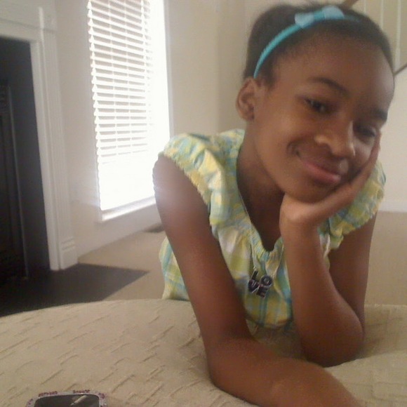 Meet your Posher, Janae - Picture 1 of 1