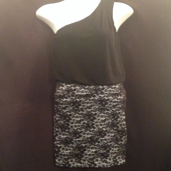 Cute City Triangle Dress