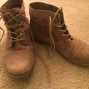 Brown suede-like booties with lace on sides