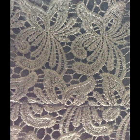 Black lace Loft skirt. - Picture 3 of 4