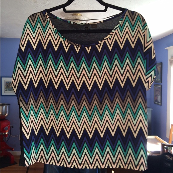 H&M Geometric Print Top - Picture 1 of 1