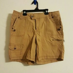 Lane Bryant khaki shorts 16