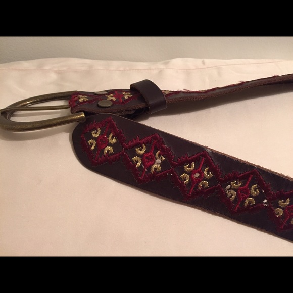 Ethnic embroidered belt