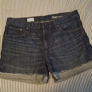 Gap Denim Sexy Boyfriend Shorts 28r