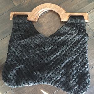 Boho knit bag with wooden handles