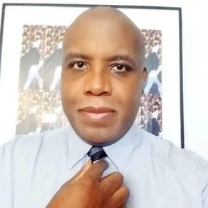 Meet your Posher, Julius