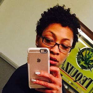 Meet your Posher, Shannel