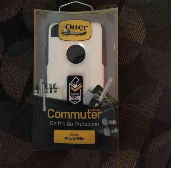 BNIB otter box iPhone case - Picture 1 of 1