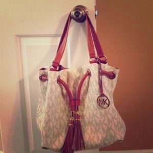 Vanilla Authentic  MK handbag