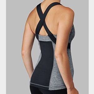 Gray and black Tank Push Ur Limits