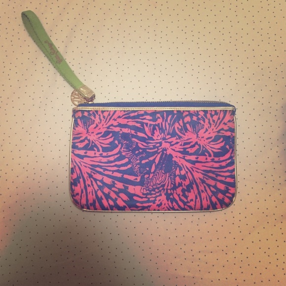 Lilly Wristlet