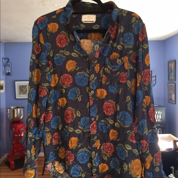 Urban Outfitters Floral Button Up - Picture 1 of 1