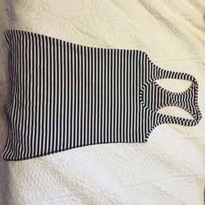 Lululemon tank. LIKE NEW