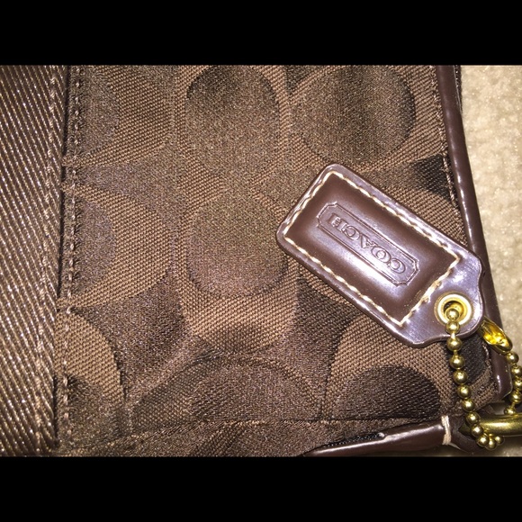 Coach Bag - Picture 2 of 4