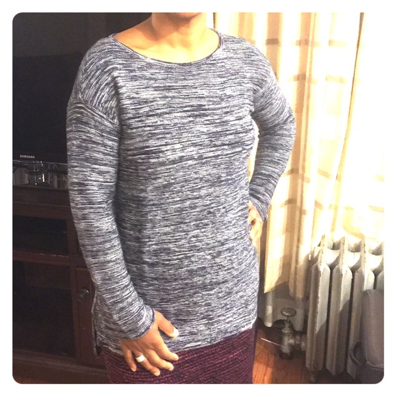 Ellen Tracy Sweaters - NWT Ellen Tracy marled pullover sweater blue