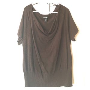 Brown blouse with mini boat neck