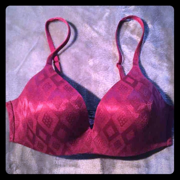VS Body by Victoria IPEX maroon bra size 36C👙