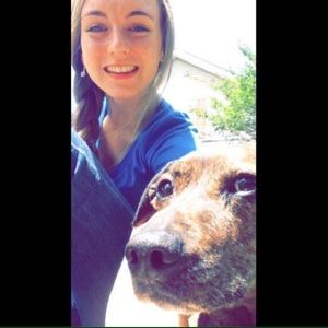 Meet your Posher, Laura