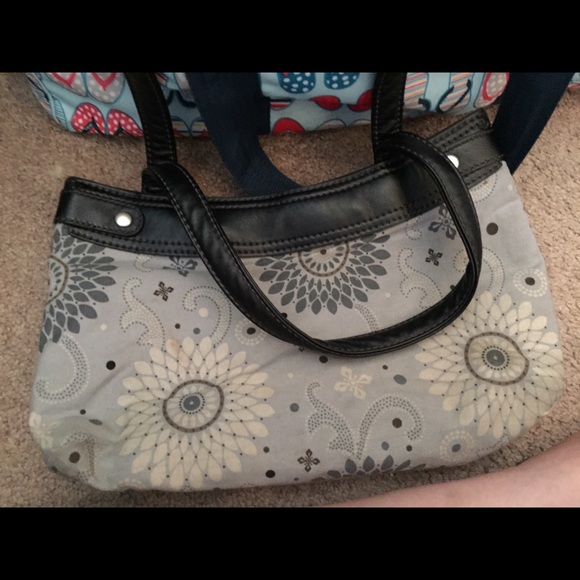 Fitted skirt purse with skirt