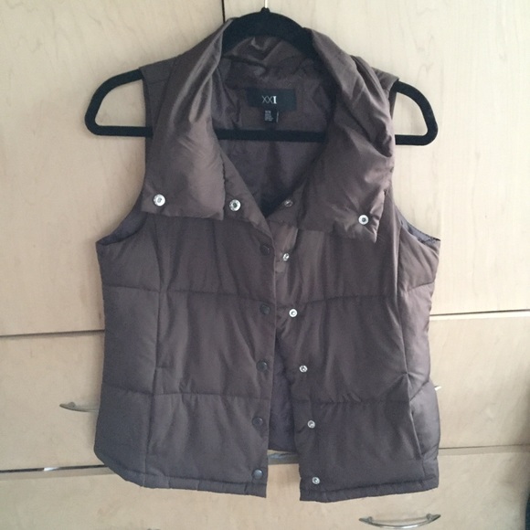 NWOT Forever 21 Brown Vest