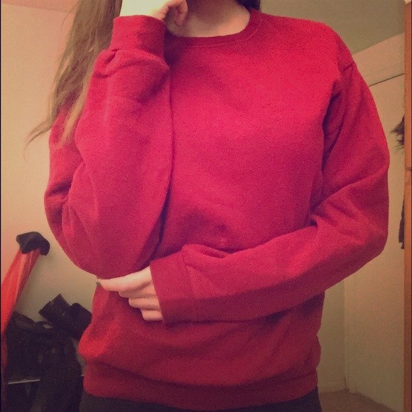 Hanes Comfortable Sweatshirt!