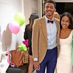 Meet your Posher, Adrian