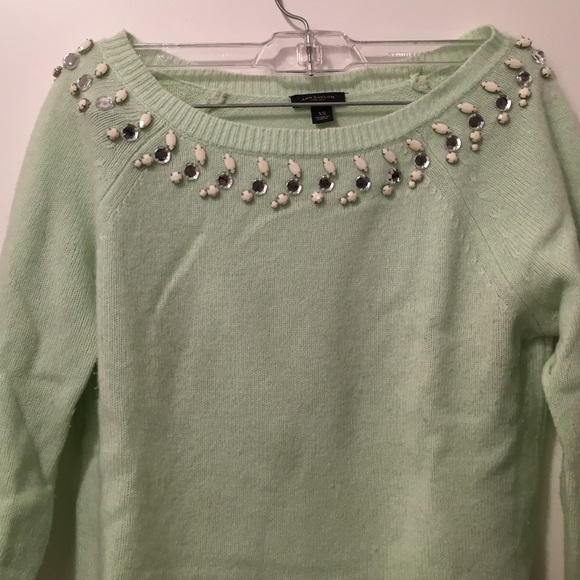 Ann Taylor mint green embellished sweater SOLD 🚫❌ - Picture 1 of 4