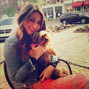 Meet your Posher, Tessie