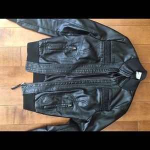 Sold 🙌🏽 Black Faux Leather Jacket