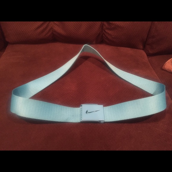 Blue men's Nike golf belt