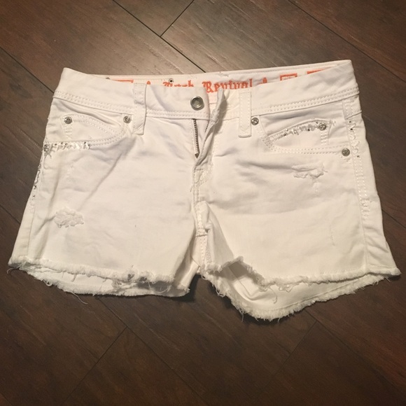 White jean shorts