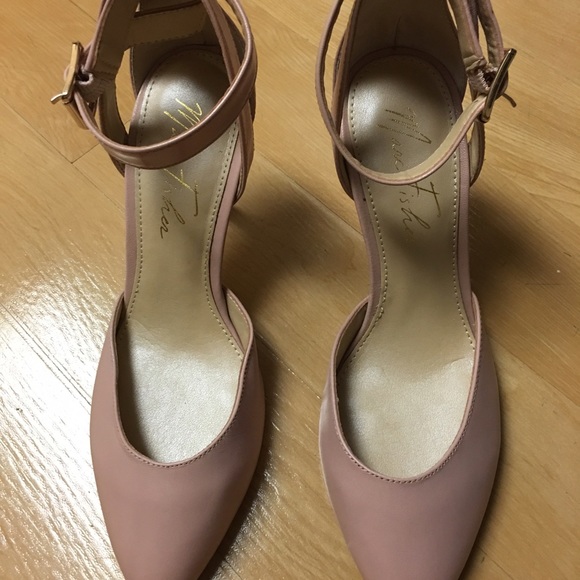Marc Fisher heels