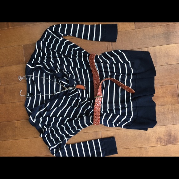 NAVY stripped Sweater