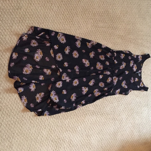 Daisy dress