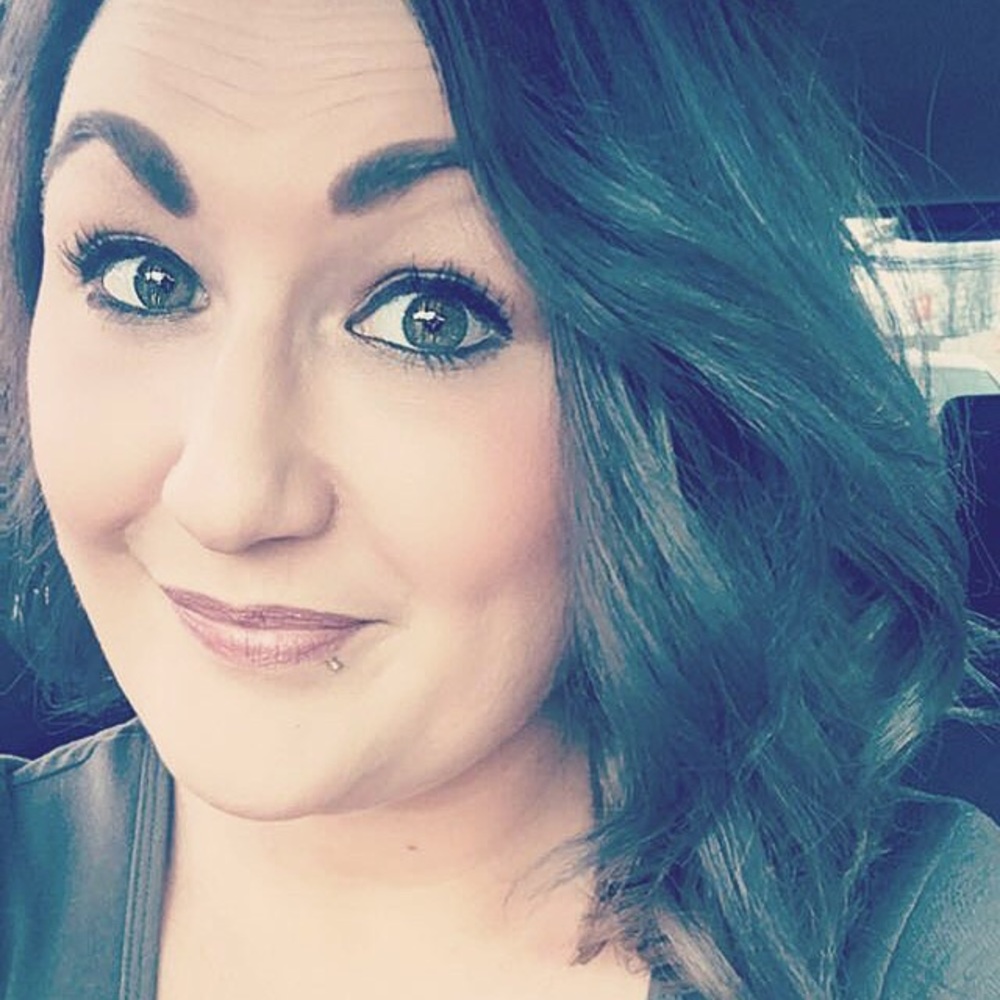 Meet your Posher, Ashley