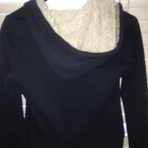 Abercrombie & Fitch Navy sweater - Picture 3 of 3