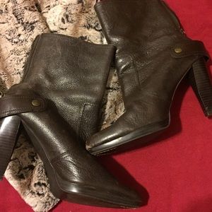 Dark brown Vera wang booties