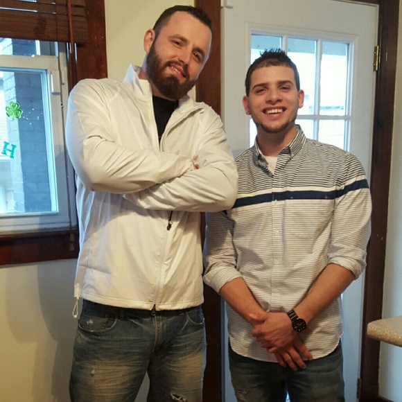 Meet your Posher, Ridge - Picture 1 of 1