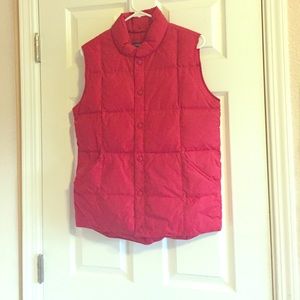 Puffer red vest